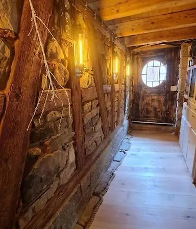 Wohnen Im Denkmal. Erholung Pur. Apartmán